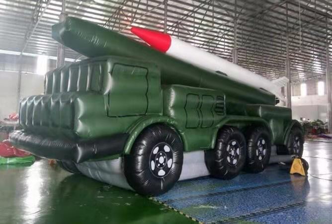 桂林充气仿真导弹运输车